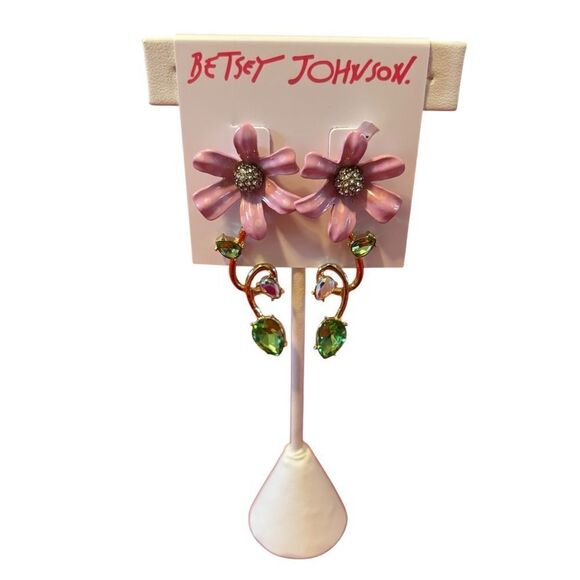 Betsey Johnson Pink Sparkly Flower Earrings. - Picture 1 of 6
